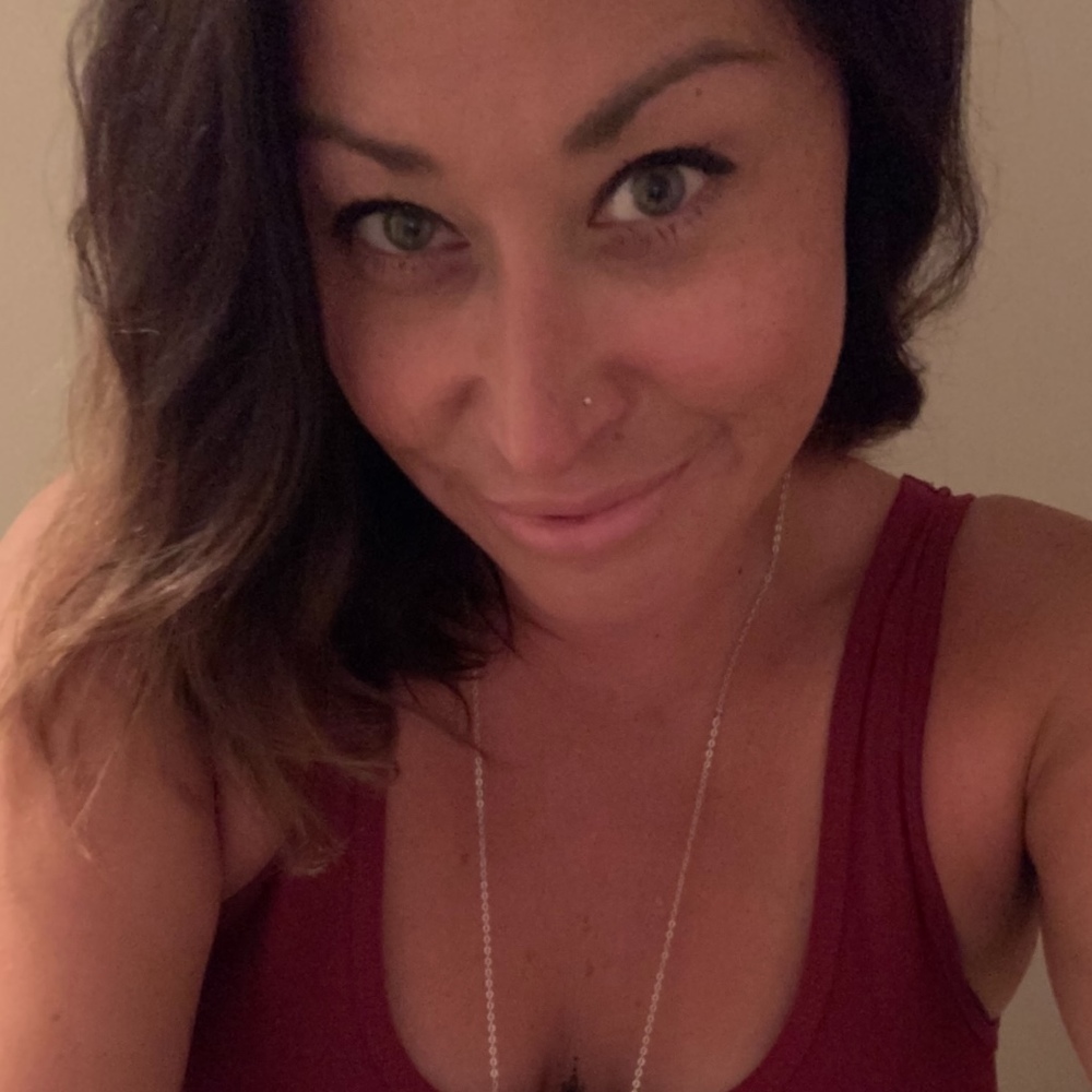 Meet your Posher, Jenise